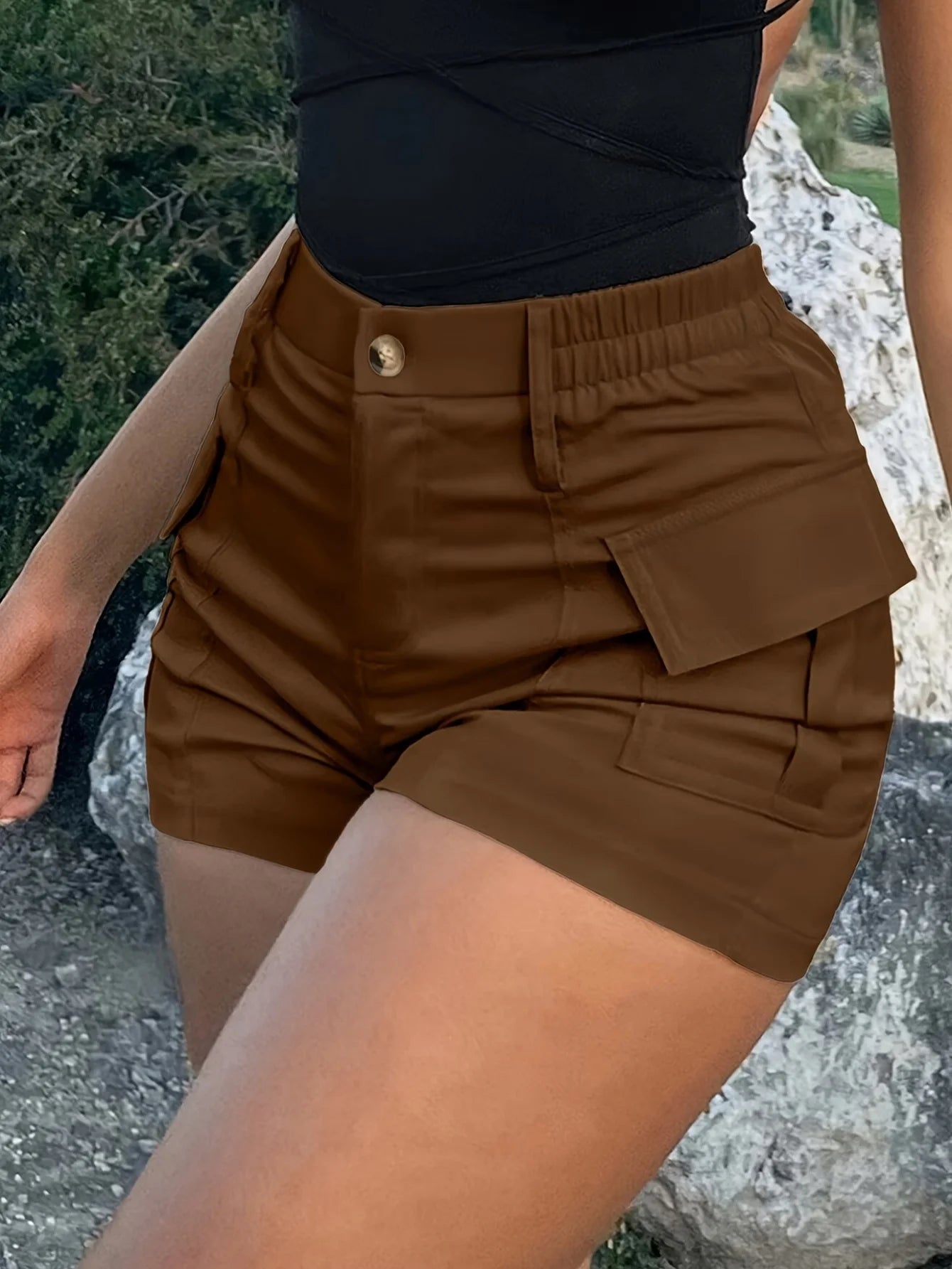 Women Cargo Shorts High Waist Button Zipper Fly Multi Pockets Elastic Back Waist Casual Summer Outdoor Hiking Short Pants Streetwear