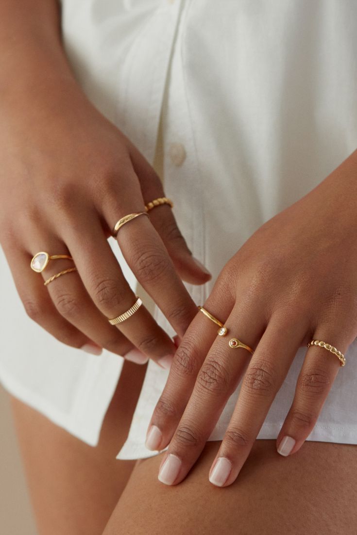 Woman's Rings