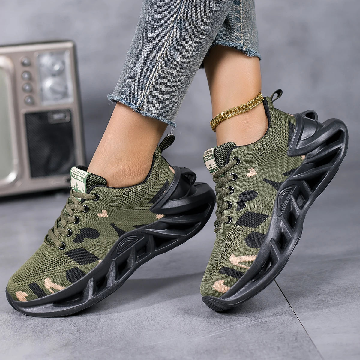 Women's Sneakers and Casual Shoes, Comfort Running Shoes, Breathable Sneakers for Woman, Lightweight Women Shoes for Walking Daily Outdoor Activities