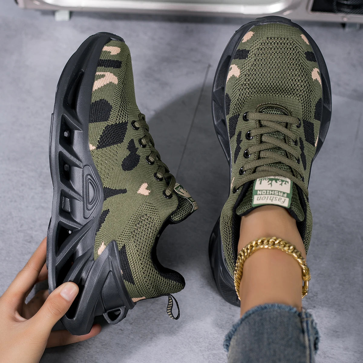 Women's Sneakers and Casual Shoes, Comfort Running Shoes, Breathable Sneakers for Woman, Lightweight Women Shoes for Walking Daily Outdoor Activities