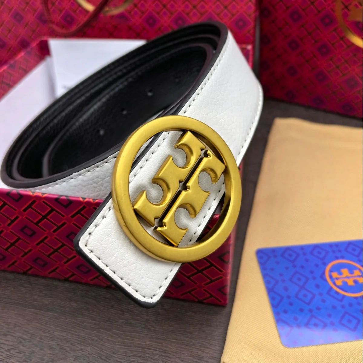 Women's Cowhide Belts, Classic Style Belts That Are Versatile and Fashionable, Men's Business Belts, Trendy and Simple Belts for Both Men and Women, High-end Brand Belts.