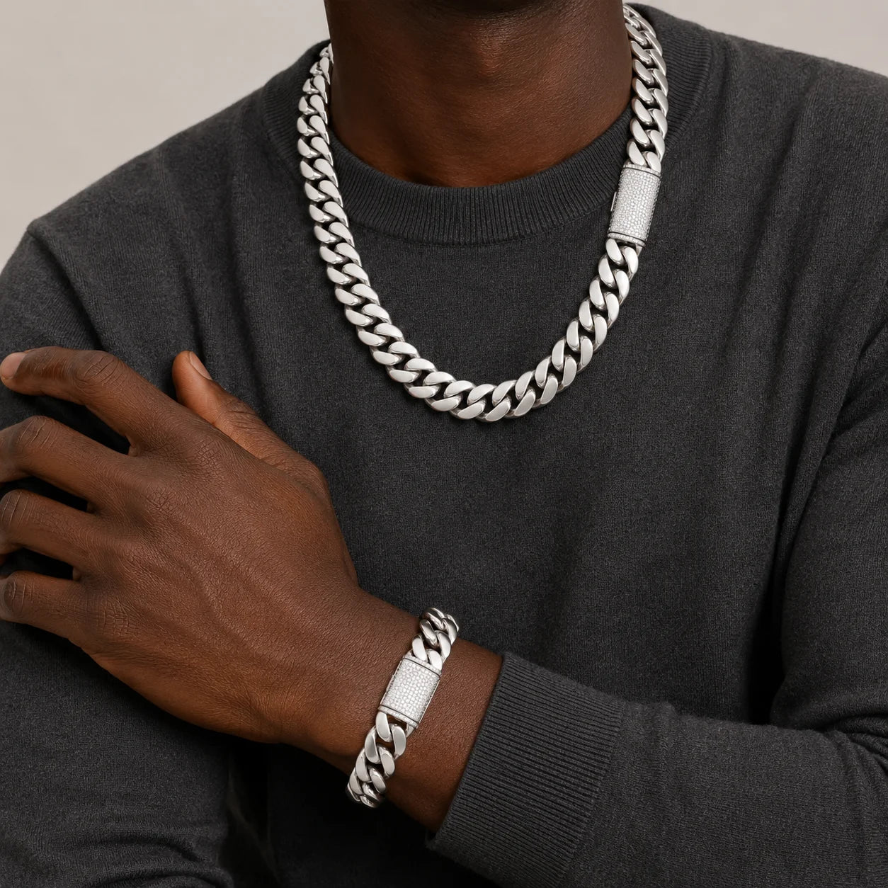 22mm Silvery Tone Miami Cuban Link Chain Necklace for Men, Heavy Chunky Stainless Steel Curb Chain with Iced CZ Box Clasp, Hip Hop Rapper Jewelry, Statement Necklace for Streetwear, Party, Daily Wear, Birthday, Father's Day a