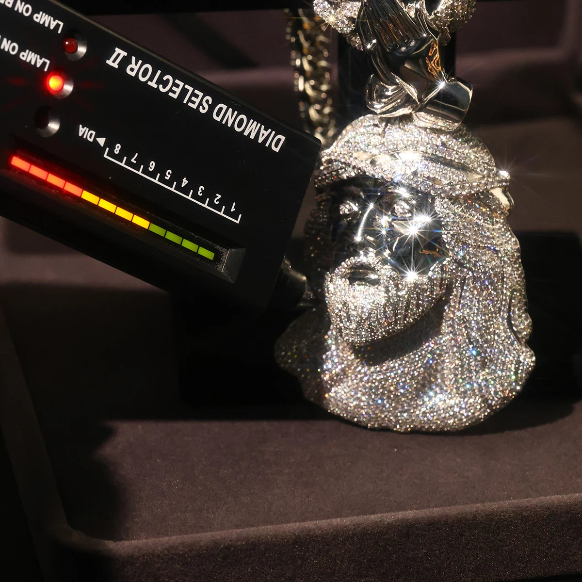 Iced Out Jesus Pendant Praying Hands Cubic Zirconia 18K Gold Plated Cuban Chain Hip Hop Mens Jewelry Shiny Diamond Street Rap Christian Nightclub Religious Bling Chest Statement Necklace Gift Urban Rapper Fine Jewelry Gifts f